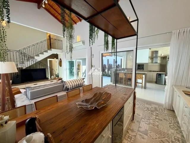 Casa venda em Região Geográfica Imediata de Itajaí, Camboriú
