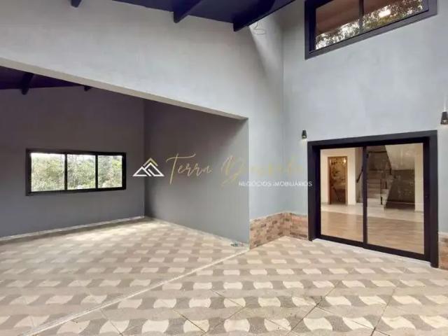 Casa venda em Região Imediata de Taubaté-Pindamonhangaba, Região Metropolitana do Vale do Paraíba e Litoral Norte
