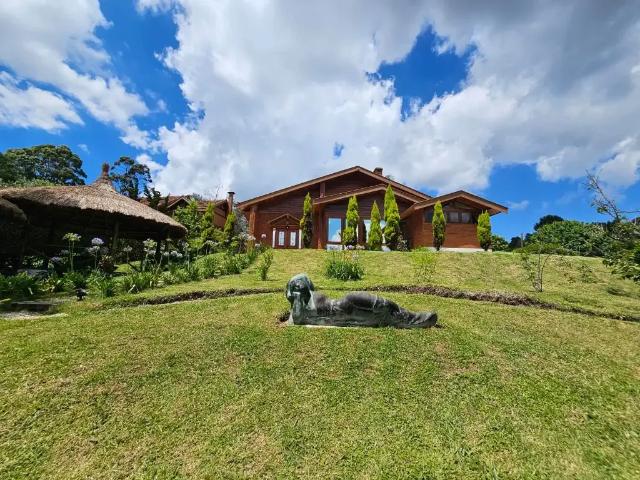 Casa venda em Região Imediata de Taubaté-Pindamonhangaba, Região Metropolitana do Vale do Paraíba e Litoral Norte