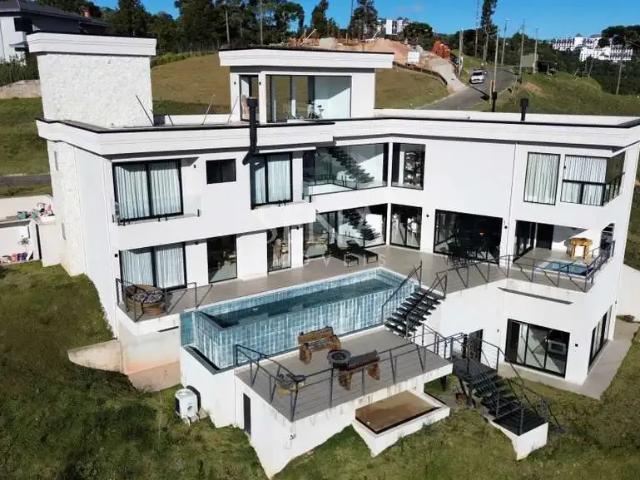 Casa venda em Região Imediata de Taubaté-Pindamonhangaba, Região Metropolitana do Vale do Paraíba e Litoral Norte