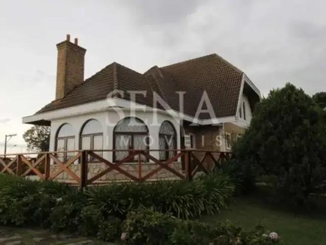 Casa venda em Região Imediata de Taubaté-Pindamonhangaba, Região Metropolitana do Vale do Paraíba e Litoral Norte