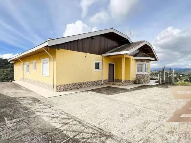 Casa venda em Região Imediata de Taubaté-Pindamonhangaba, Região Metropolitana do Vale do Paraíba e Litoral Norte