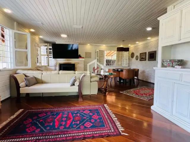 Casa venda em Região Imediata de Taubaté-Pindamonhangaba, Região Metropolitana do Vale do Paraíba e Litoral Norte