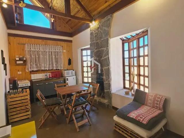 Casa venda em Região Imediata de Taubaté-Pindamonhangaba, Região Metropolitana do Vale do Paraíba e Litoral Norte