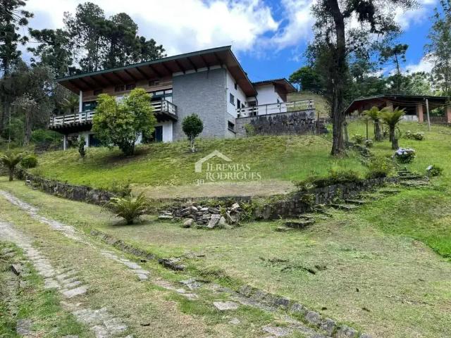 Casa venda em Região Imediata de Taubaté-Pindamonhangaba, Região Metropolitana do Vale do Paraíba e Litoral Norte