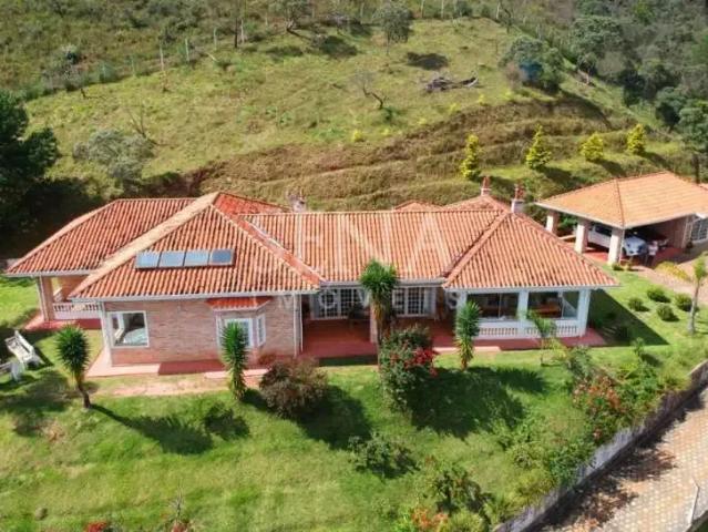Casa venda em Região Imediata de Taubaté-Pindamonhangaba, Região Metropolitana do Vale do Paraíba e Litoral Norte