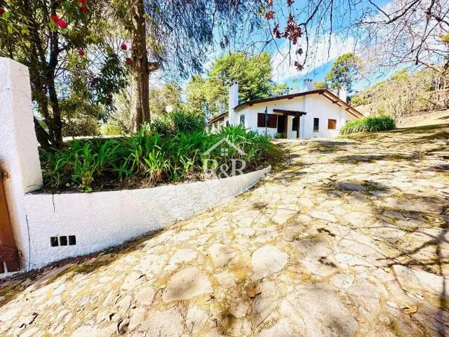 Casa venda em Região Imediata de Taubaté-Pindamonhangaba, Região Metropolitana do Vale do Paraíba e Litoral Norte