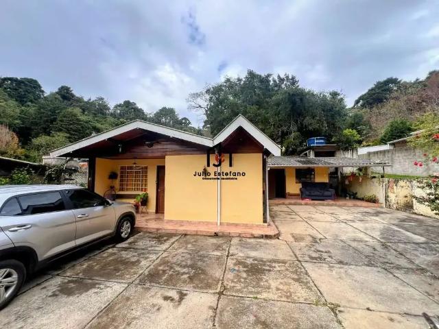 Casa venda em Região Imediata de Taubaté-Pindamonhangaba, Região Metropolitana do Vale do Paraíba e Litoral Norte