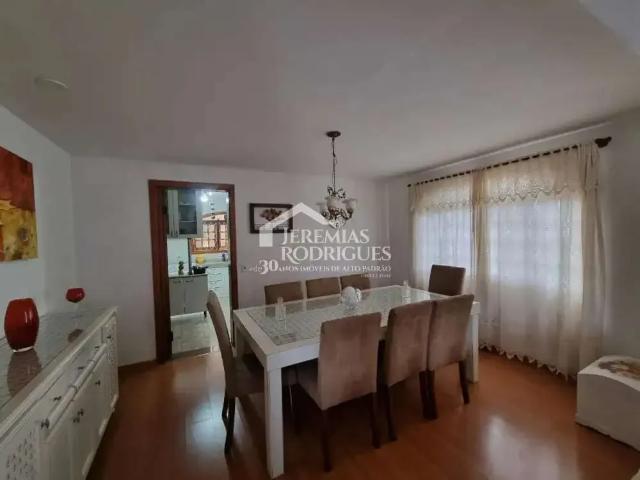 Casa venda em Região Imediata de Taubaté-Pindamonhangaba, Região Metropolitana do Vale do Paraíba e Litoral Norte