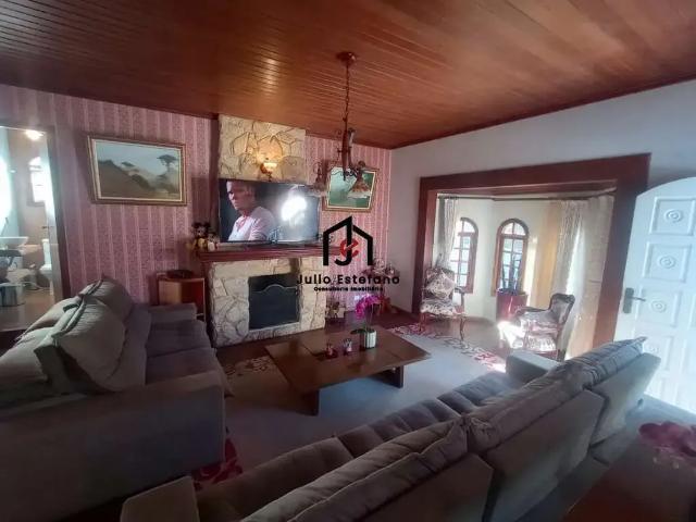 Casa venda em Região Imediata de Taubaté-Pindamonhangaba, Região Metropolitana do Vale do Paraíba e Litoral Norte