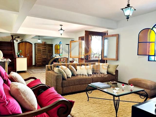 Casa venda em Região Imediata de Taubaté-Pindamonhangaba, Região Metropolitana do Vale do Paraíba e Litoral Norte