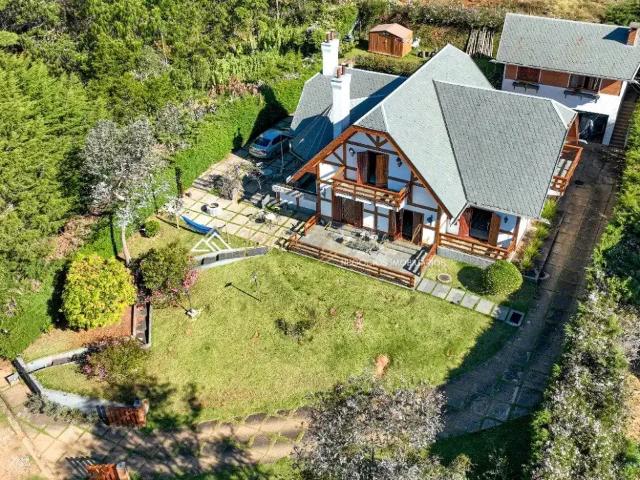 Casa venda em Região Imediata de Taubaté-Pindamonhangaba, Região Metropolitana do Vale do Paraíba e Litoral Norte