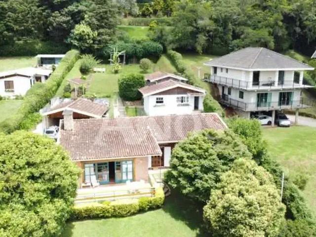 Casa venda em Região Imediata de Taubaté-Pindamonhangaba, Região Metropolitana do Vale do Paraíba e Litoral Norte