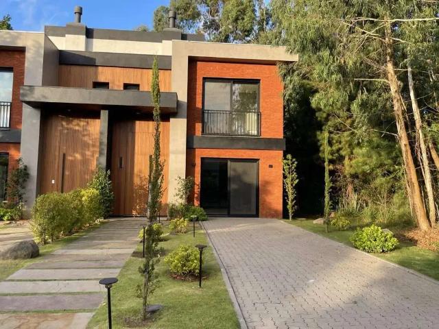 Casa venda em Região Geográfica Imediata de Caxias do Sul, Canela