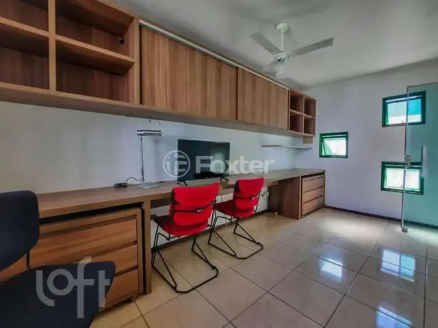 Casa venda em Região Geográfica Imediata de Porto Alegre, Região Metropolitana de Porto Alegre