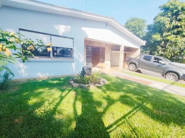 Casa venda em Região Geográfica Imediata de Porto Alegre, Região Metropolitana de Porto Alegre