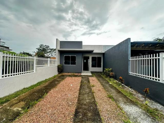 Casa venda em Região Geográfica Imediata de Tramandaí - Osório, Aglomeração Urbana do Litoral Norte
