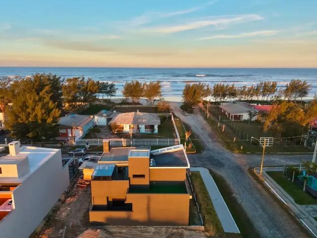 Casa venda em Região Geográfica Imediata de Tramandaí - Osório, Aglomeração Urbana do Litoral Norte