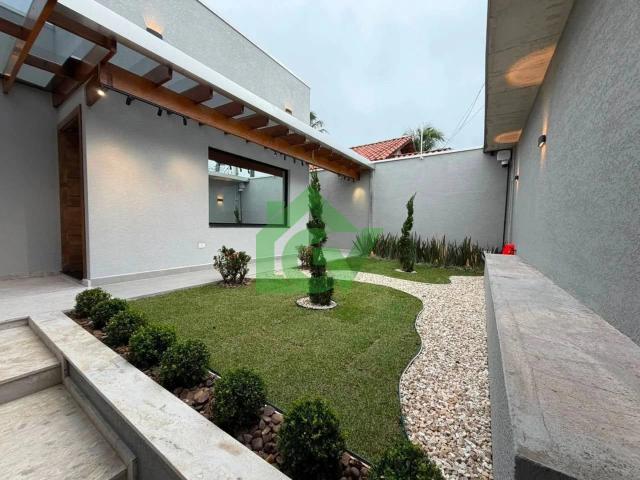Casa venda em Jardim Califórnia, Caraguatatuba