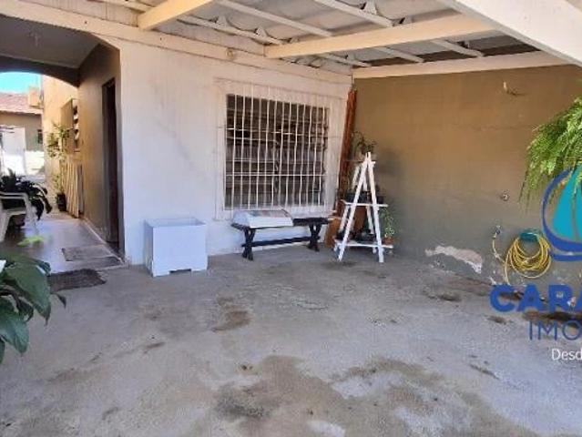 Casa venda em Jardim Arouca, Caraguatatuba