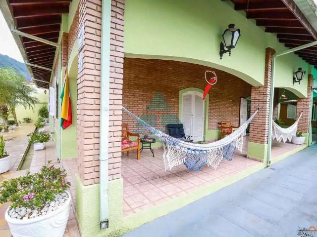 Casa venda em Região Imediata de Caraguatatuba-Ubatuba-São Sebastião, Região Metropolitana do Vale do Paraíba e Litoral Norte