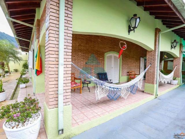 Casa venda em Jardim Califórnia, Caraguatatuba