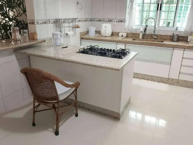 Casa venda em Região Imediata de Caraguatatuba-Ubatuba-São Sebastião, Região Metropolitana do Vale do Paraíba e Litoral Norte