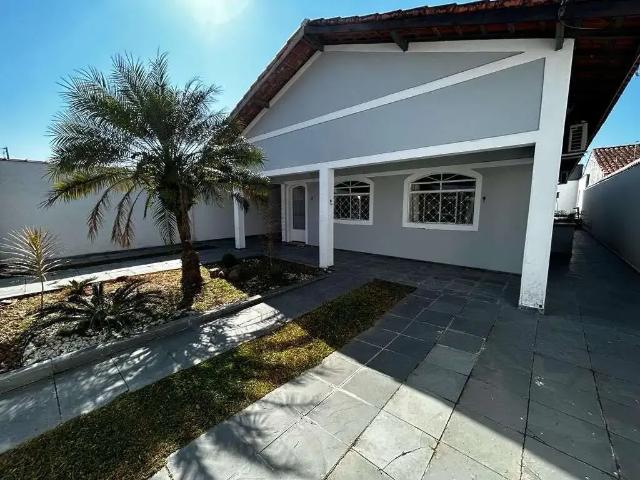 Casa venda em Região Imediata de Caraguatatuba-Ubatuba-São Sebastião, Região Metropolitana do Vale do Paraíba e Litoral Norte