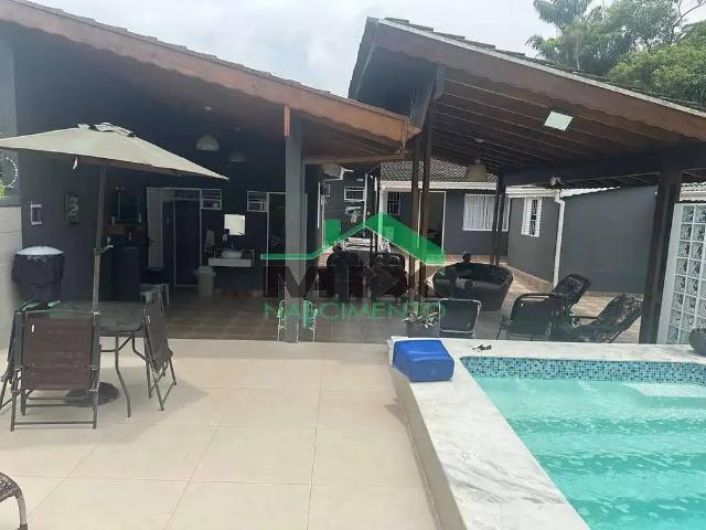 Casa venda em Jardim Caraguá, Caraguatatuba