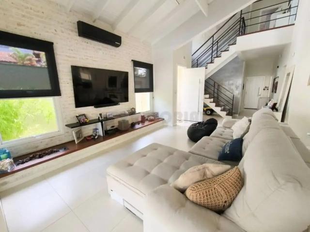 Casa venda em Região Imediata de Caraguatatuba-Ubatuba-São Sebastião, Região Metropolitana do Vale do Paraíba e Litoral Norte