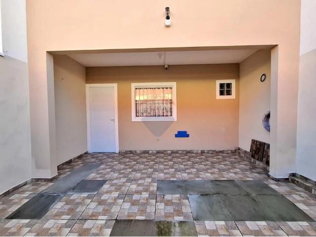 Casa venda em Caraguatatuba, Região Geográfica Intermediária de São José dos Campos