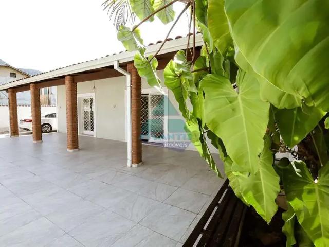 Casa venda em Região Imediata de Caraguatatuba-Ubatuba-São Sebastião, Região Metropolitana do Vale do Paraíba e Litoral Norte