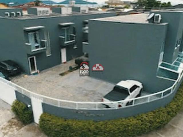 Casa venda em Balneário Copacabana, Caraguatatuba
