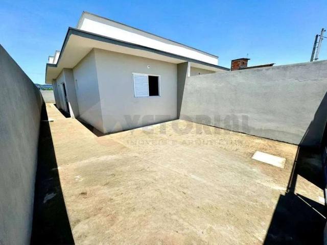 Casa venda em Jardim Britânia, Caraguatatuba