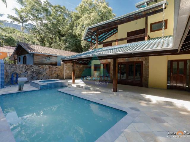 Casa venda em Balneário Forest, Caraguatatuba