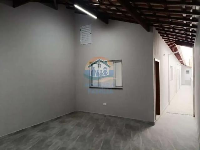 Casa venda em Núcleo Balneário Maria Helena I, Caraguatatuba