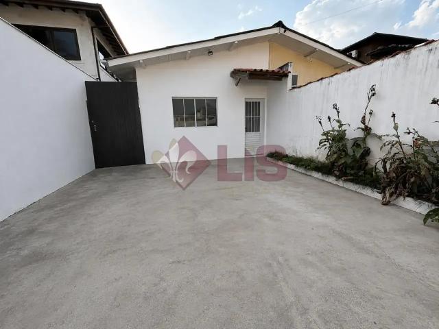 Casa venda em Região Imediata de Caraguatatuba-Ubatuba-São Sebastião, Região Metropolitana do Vale do Paraíba e Litoral Norte