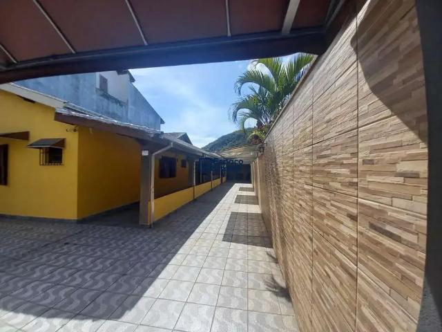 Casa venda em Região Imediata de Caraguatatuba-Ubatuba-São Sebastião, Região Metropolitana do Vale do Paraíba e Litoral Norte