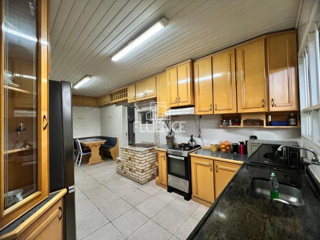 Casa venda em Carlos Barbosa, Região Geográfica Intermediária de Caxias do Sul