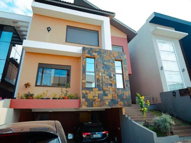 Casa venda em Região Geográfica Imediata de Cascavel, Cascavel
