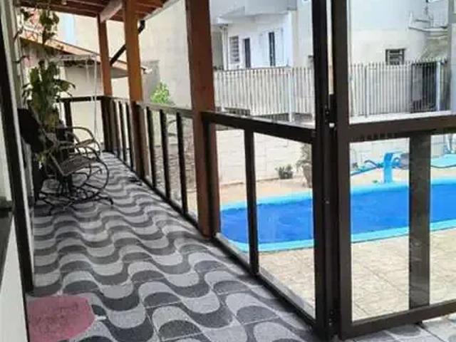 Casa venda em Caxias do Sul, Região Geográfica Intermediária de Caxias do Sul