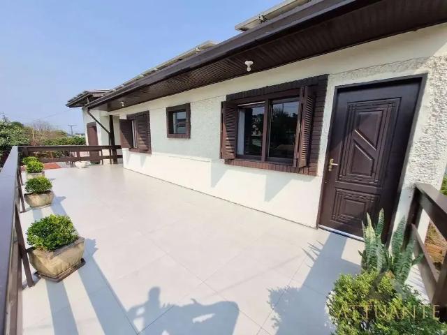 Casa venda em Caxias do Sul, Região Geográfica Intermediária de Caxias do Sul
