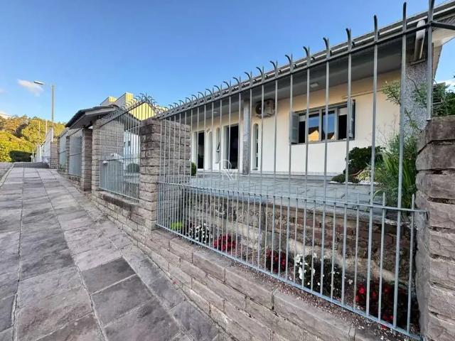 Casa venda em Região Geográfica Imediata de Caxias do Sul, Caxias do Sul