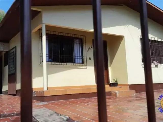Casa venda em Caxias do Sul, Região Geográfica Intermediária de Caxias do Sul