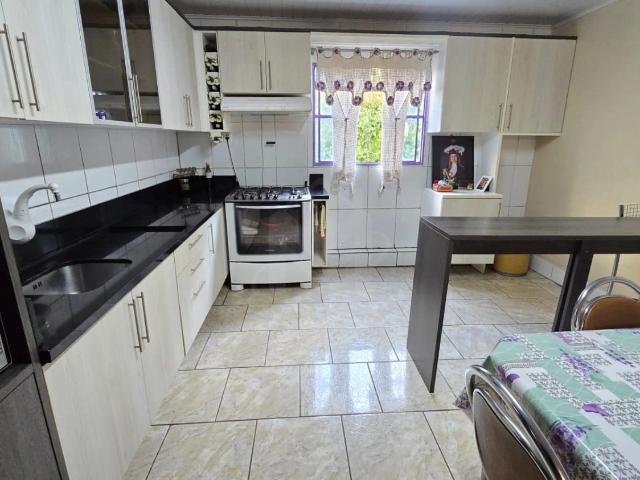 Casa venda em Caxias do Sul, Região Geográfica Intermediária de Caxias do Sul