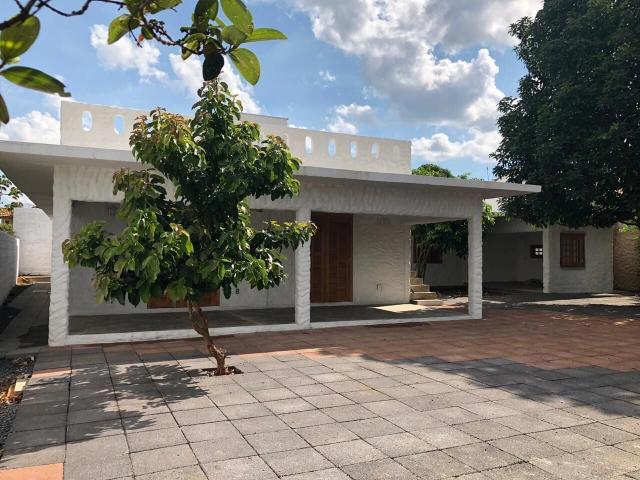 Casa venda em Chapada dos Guimarães, Região Geográfica Intermediária de Cuiabá