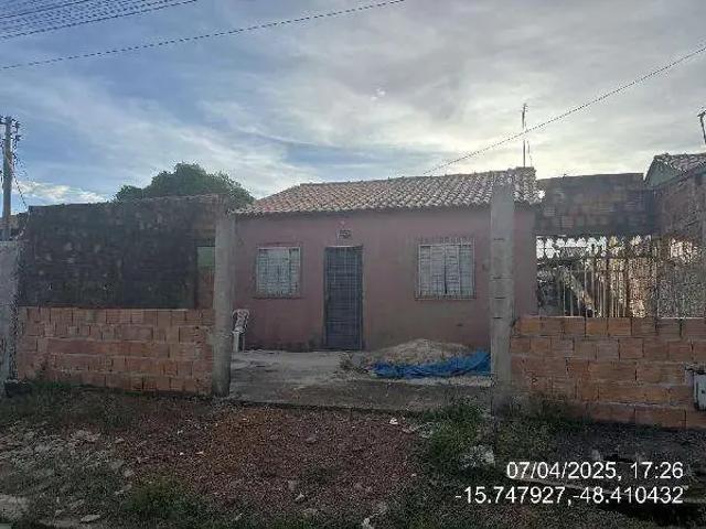 Casa venda em Região Geográfica Imediata de Águas Lindas de Goiás, Região Integrada de Desenvolvimento do Distrito Federal e Entorno