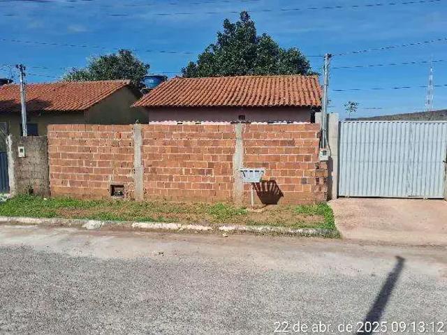 Casa venda em Região Geográfica Imediata de Águas Lindas de Goiás, Região Integrada de Desenvolvimento do Distrito Federal e Entorno