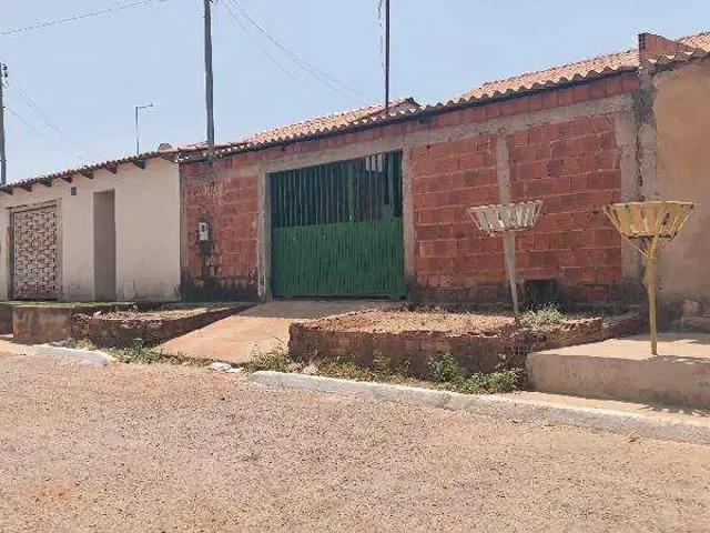 Casa venda em Região Geográfica Imediata de Águas Lindas de Goiás, Região Integrada de Desenvolvimento do Distrito Federal e Entorno