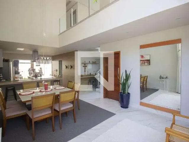 Casa venda em Região Geográfica Imediata de Belo Horizonte, Região Metropolitana de Belo Horizonte